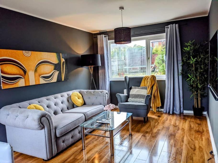 Hidden Gem !Stunning 3 Bedroom Home In Sheffield Handsworth Εξωτερικό φωτογραφία